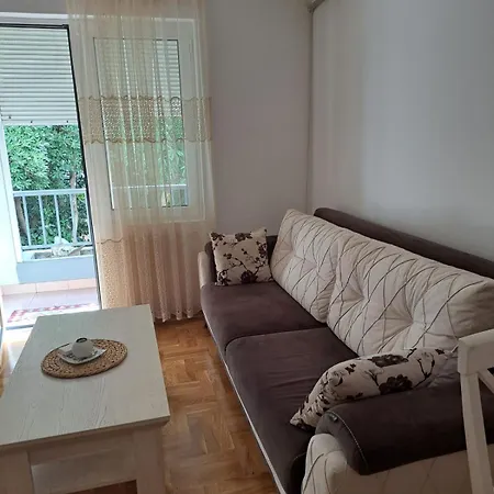 Apartman بودغوريتْسا